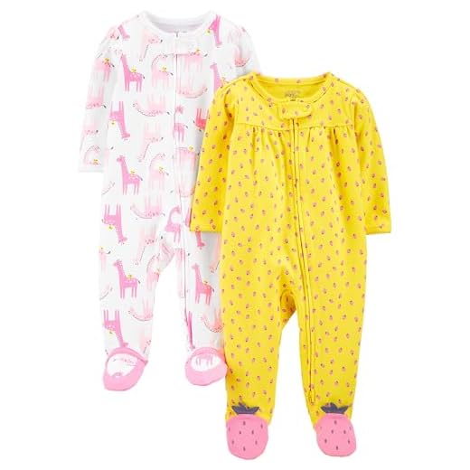 Simple Joys by Carter's Ropa para Dormir y Jugar de Forro Polar con Pies Bebé Niña, Pack de 2, Amarillo Strawberries/Blanco Jirafa, 3-6 Meses