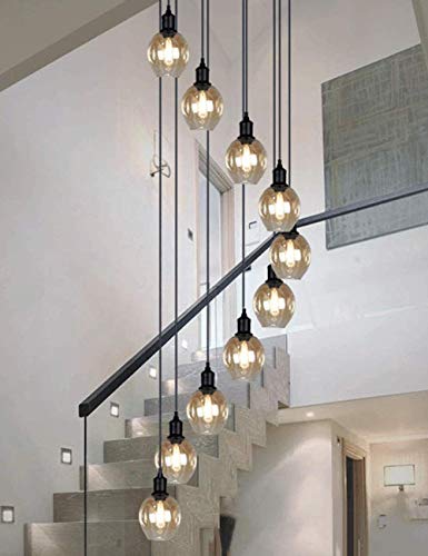 Grand luminaire suspendu de 300cm pour éclairer un grand escalier