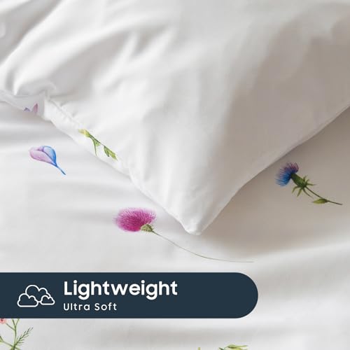 Image of Wake In Cloud - Floral Comforter Set, Cottagecore Cute Aesthetic Watercolor Tiny Flowers and Leaves, Soft Lightweight Bedding for Women Teen Girls, 3 Pieces, White, Queen Size