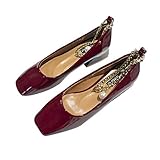 Unsere Freizeitschuhe mit flachem Boden sind ideal für Büro- oder Freizeitkleidung.