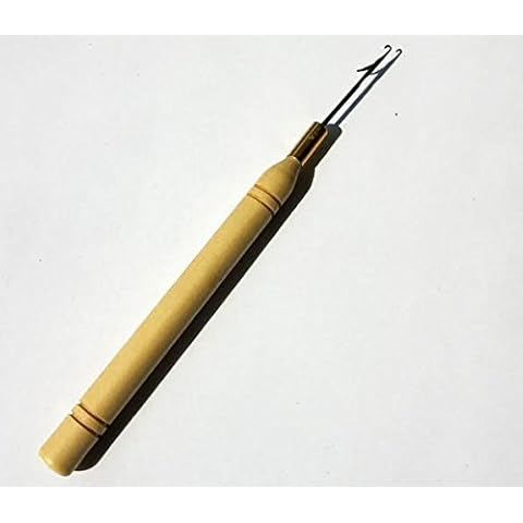 Wooden Handle Small Hook Crochet Needle. Latch Hooking, Pulling Needle Cover