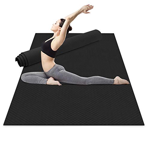 Odoland Esterilla de Yoga Grande 183 x 121 x 0.6 cm con Correa de Transporte, Gruesa Antideslizante y Ecológico, Colchoneta de Pilates, Yoga, Estiramientos, Gimnasia en Casa o en Gimnasio, Negro