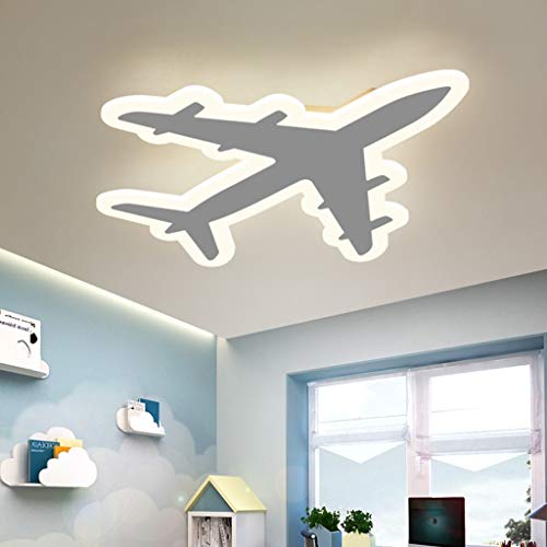 Lustre enfant en forme d'avion pour illuminer et décorer une chambre de garçon
