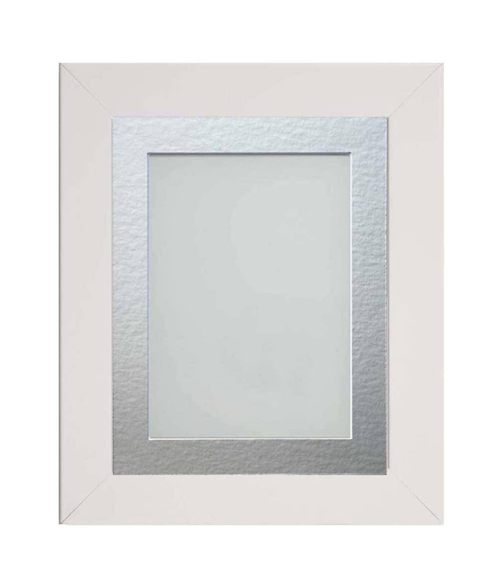 Frame Company Watson White Picture Photo Frame fitted with Perspex, 20x16 inch with Silver Mount for image size A3