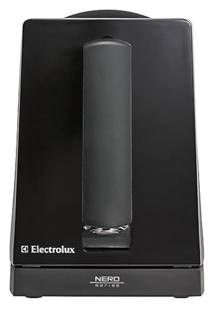 エレクトロラックス　ミニコードレスケトル　EEK4080【匿名配送】 Amazon | Electrolux NERO ミニコードレス電気ケトル 0.8L