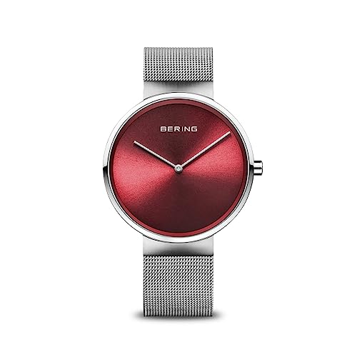 Montre BERING Femmes pour accessoiriser une tenue professionnelle ou une robe de soirée