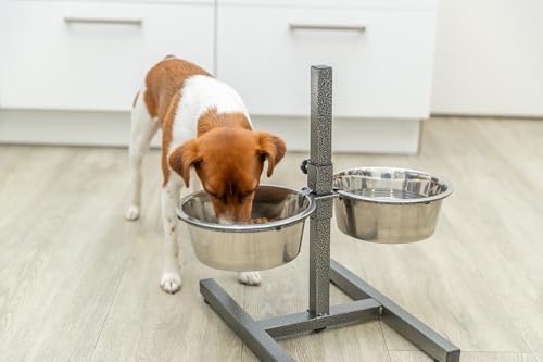 TRIXIE Hundebar mit 2 Edelstahlnäpfen - höhenverstellbar - Napfarretierung und Klapperschutz - justierbare Gummifüße - spülmaschinengeeignet - Metall/Edelstahl - 2 x 1,8 l - ø 21 cm - 24921