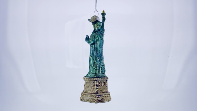Amazon.com: Statue of Liberty New York Blown Glass Christmas