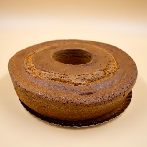 BIZCOCHO DE MAÍZ - 100% artesanal - Sabor tradicional - Textura esponjosa - Ingredientes naturales - Sin conservantes ni aditivos - Ideal para desayunos, meriendas o postre.