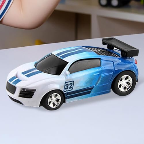 Voiture de course RC télécommandée avec barrages routiers