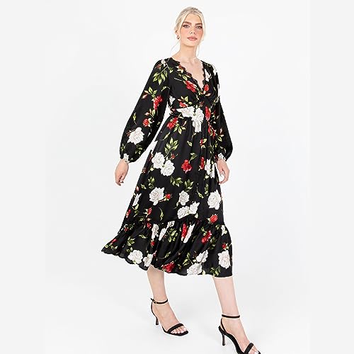 Robe longue fleurie fluide coupe empire pour affiner la silhouette chic