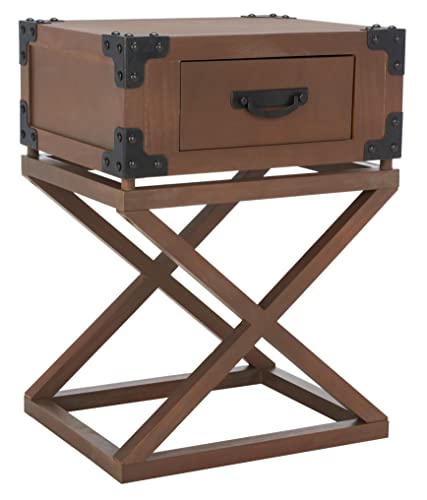 SAFAVIEH Home Collection – Dunstan Sepia Accent Table with Drawer, British Campaign Style Side Table, Trunk Corner Detail (AMH5720B)