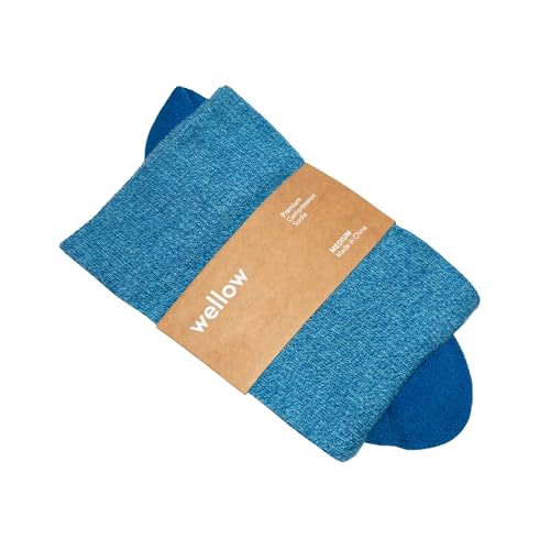 Image of Wellow Knee High Compression Socks for Men & Women, 18-25 mmHg, Bamboo Viscose, Swelling Relief