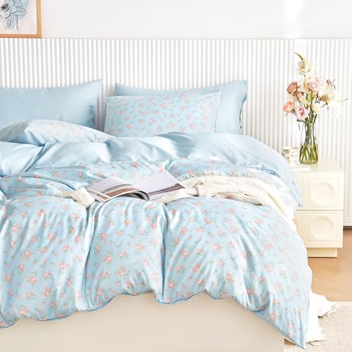 Image of Wake In Cloud - Floral Comforter Set, Coquette Cottagecore Aesthetic Flower Shabby Chic Pattern for Women Teen Girls, Soft Lightweight Bedding, 3 Pieces, Blue Pink, Queen Size