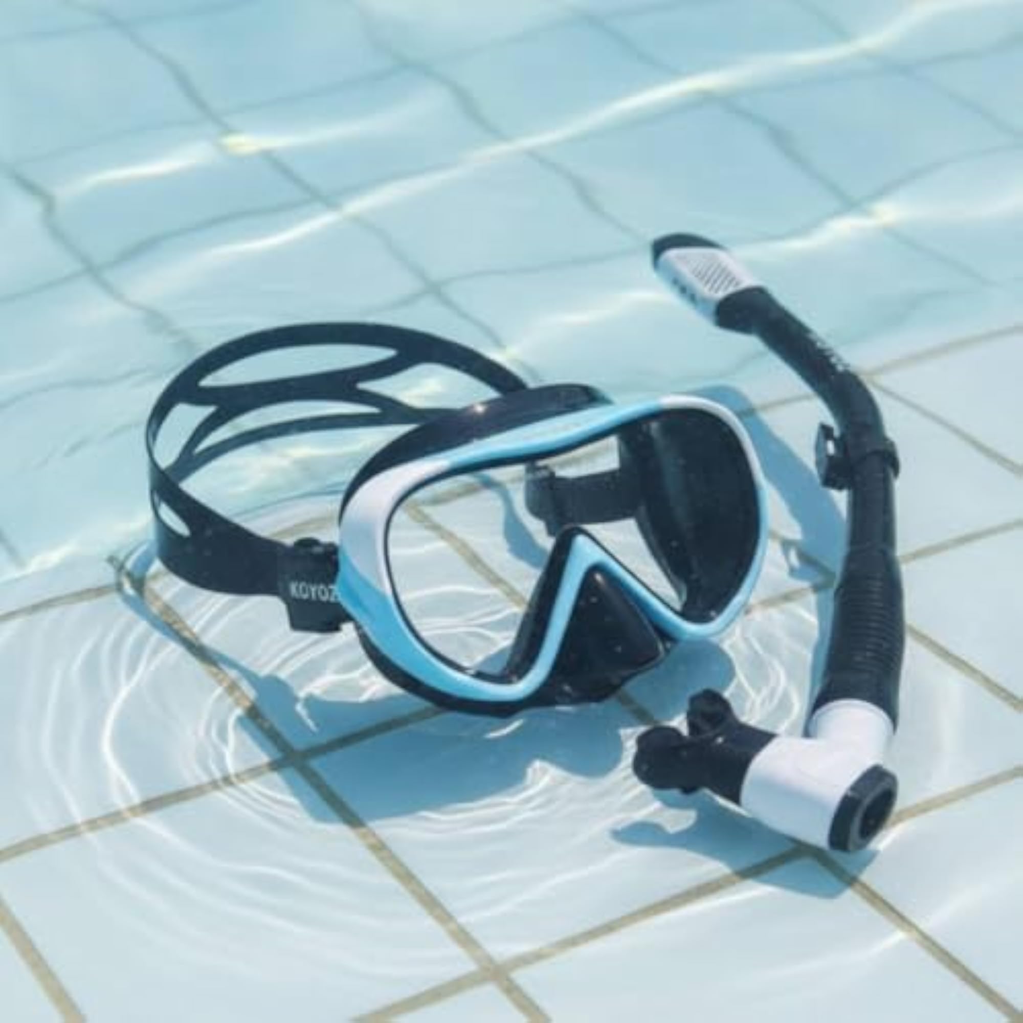 Tempered Glass Snorkeling Mask and Snorkel Set, Wide View