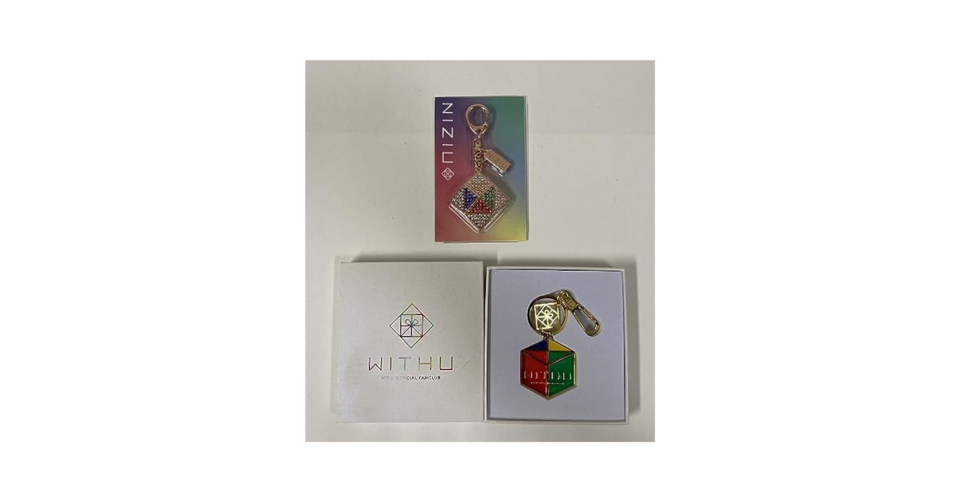 NiziU Make you happy キューブキーホルダー Amazon.co.jp: NiziU キーホルダー キューブ Make you happy