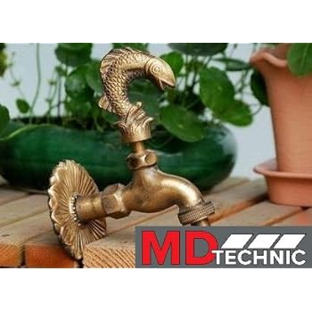 Nostalgischer Wasserhahn mit Vogelmotiv für den ...