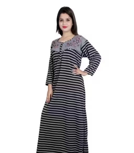 Women Nighty Attractive Pattern Relax Fit Night Dress Lightweight Fabric Lounge Gown-image-2
