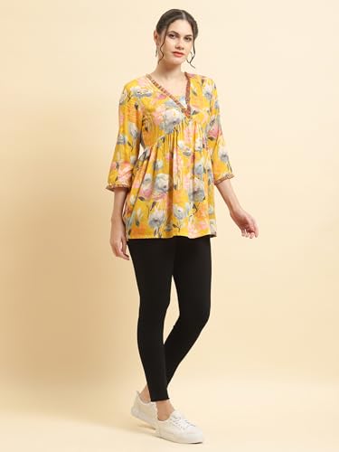 Image of Shree Women Liva (Rayon) White Floral Print Kurta