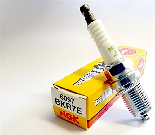 Bougie d'allumage NGK 4644 pour une combustion stable et réduction des ratés