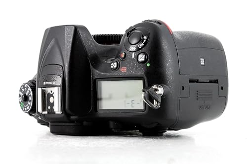 Nikon D7200 Appareil photo numérique Réflex 24,72 Mpix Kit Boîtier + Objectif 18-105 mm ED VR Noir