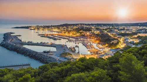 adrium Cuadro de madera de 70 x 40 cm: vista panorámica de la ciudad de Santa Maria di Leuca, Salento, Apulia. (150014305)