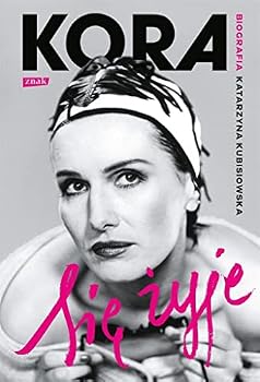 Hardcover KORA SIE ZYJE Biografia [Polish] Book