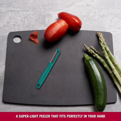 Image of Victorinox Swiss Made Stainless Steel Swiss Classic Double-Edge Iota Serrated Peeler for Professional and Household Kitchen, Green, Soft Skin Fruit & Vegetable Peeler | 6.0943.4