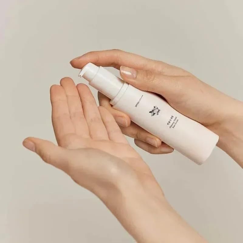 Image of Ginseng Moist Sun Serum SPF 50+ PA++++ (50ml) | Lightweight Sunscreen with Anti-wrinkle, Brghtening & UV Protection, Non-Sticky, Low Irritation for All Skin Type (Style-11)