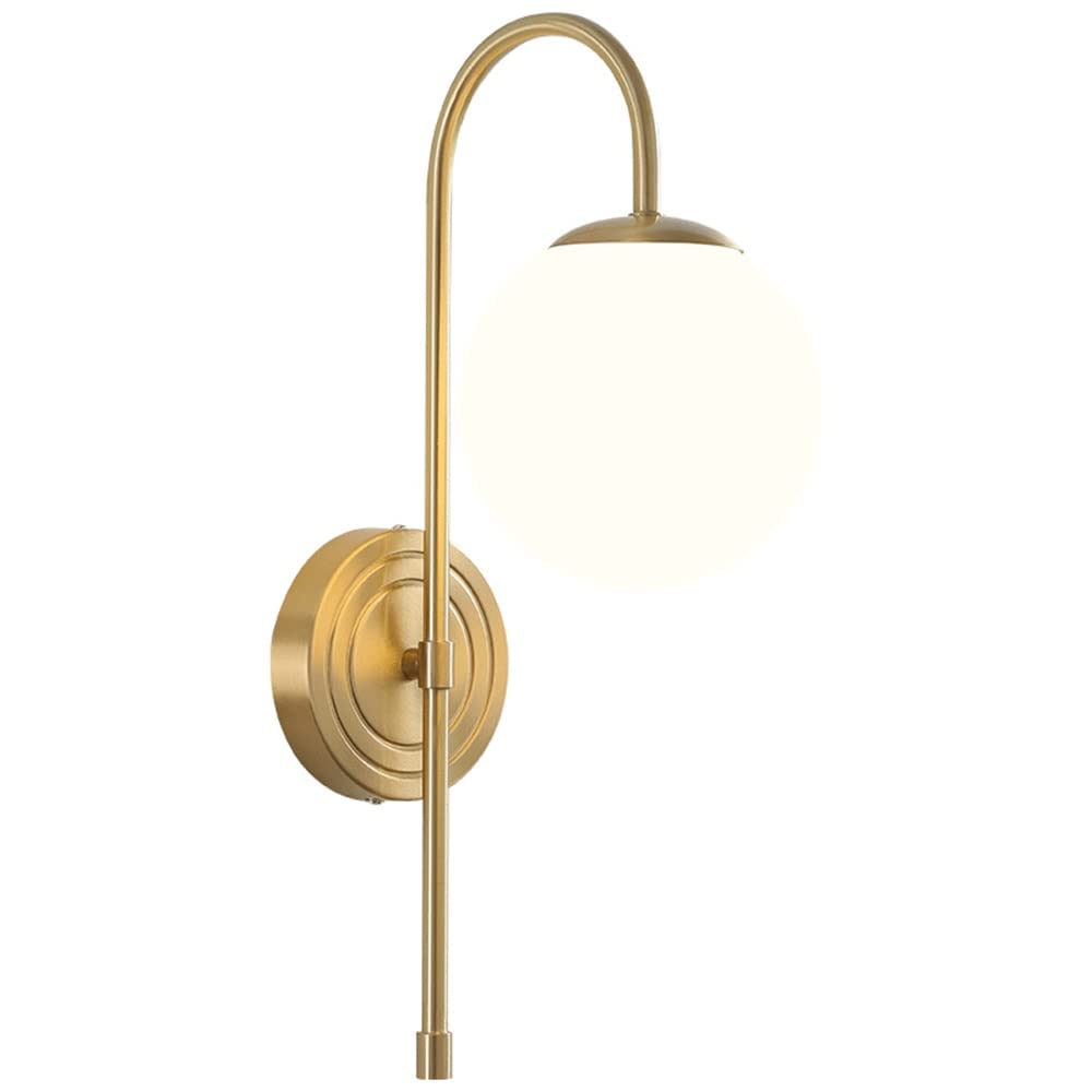 Luminaire de salle de bain doré moderne contre l'éclairage agressif