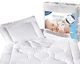 Bettdeckengröße: 80 x 70 cm (für Babybetten oder Kinderwagen), Kissengröße: 35 x 30 cm.