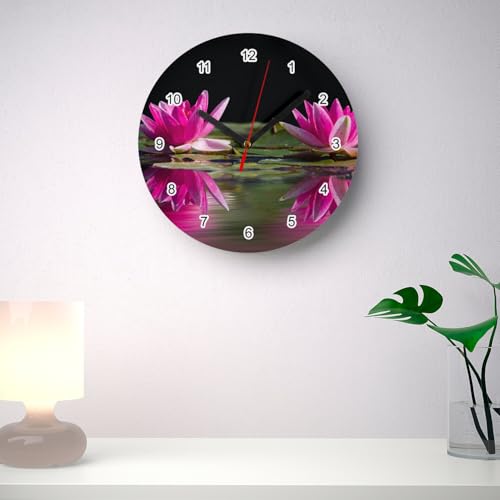 Horloge nénuphars roses en verre : lisible et compacte - 4