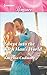 Swept into the Rich Man's World (Harlequin Romance Large Print)