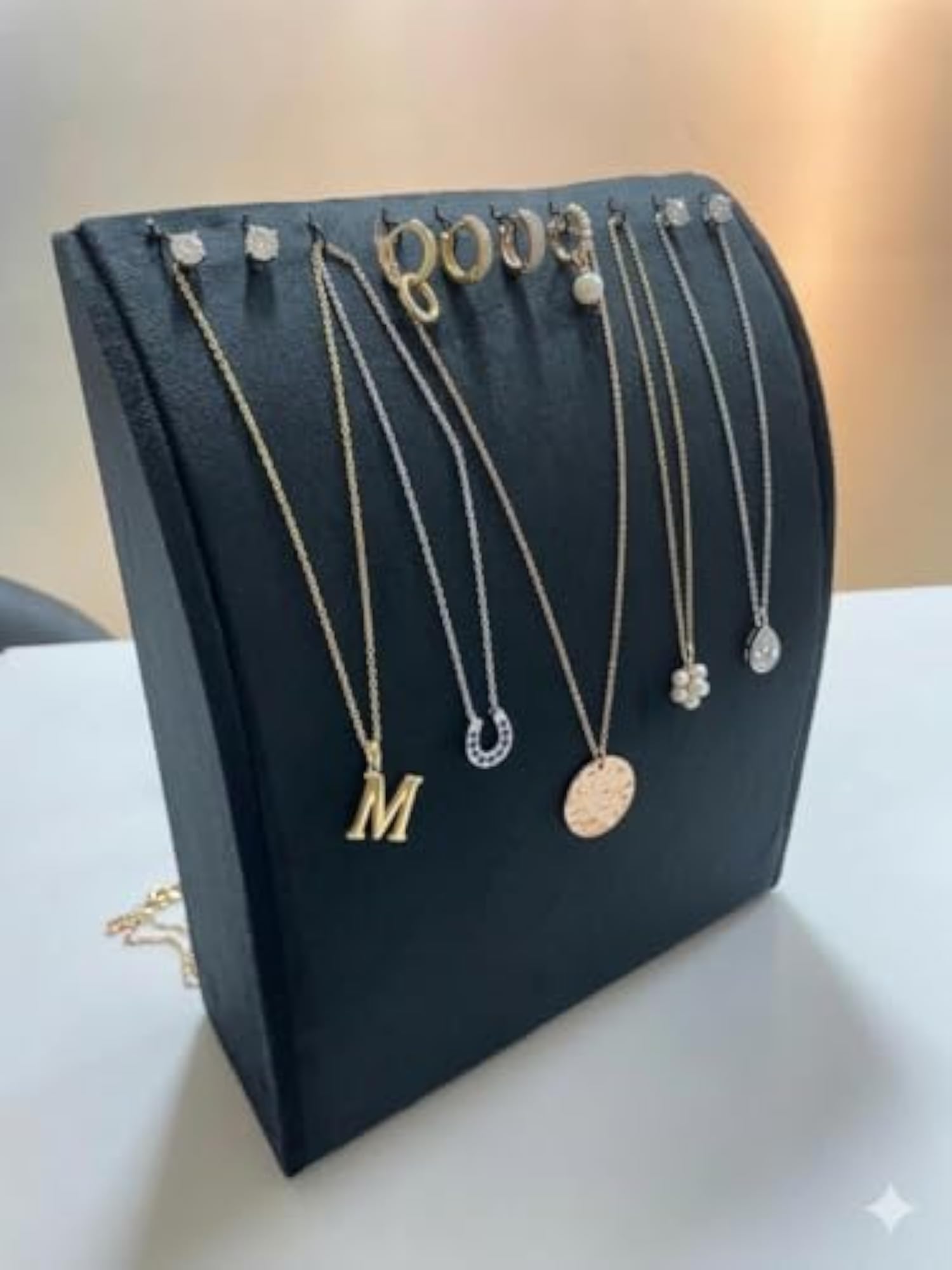 Black Velvet Necklace Display Stand, Elegant Jewelry Organizer