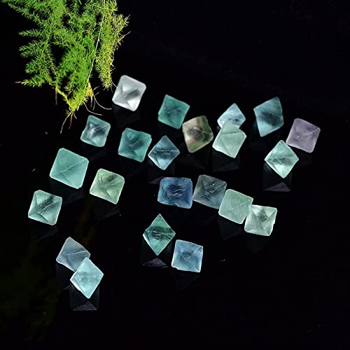 Fluorita verde natural de alta calidad octaedria para coleccionistas exigentes 5