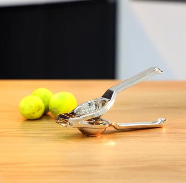 Dharam Paul Traders Aluminium Lemon Squeezer – Handy Kitchen Tool For Fresh Juice, 1 Piece
