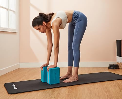 Image of Amazon Brand - Symactive High Density Premium EVA Foam Yoga Blocks with Yoga Belt /Strap for Strength and Flexibility, Extra Large Size (4 x 6 x 9 inches, 8 feet belt, Set of 2, Multicolor)