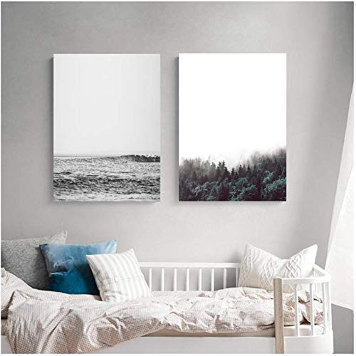 Toile forêt noire et blanche pour habiller un mur vide avec élégance sans se ruiner