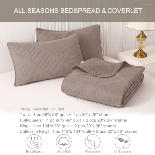 Exclusivo Mezcla 3-Piece California King Size Quilt Bedding Set, Taupe by Exclusivo Mezcla - Used condition - Image 6