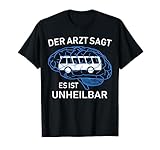 Klassisch geschnitten, doppelt genähter Saum.