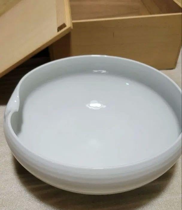 白潟八洲彦 白磁壺 砥部焼 八瑞窯 木箱入り 骨董 古道具