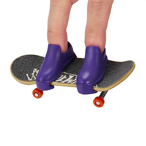 Hot Wheels Skate Board 19 Shoe 4 Toy Vehicle for Children Ages 5 and Up