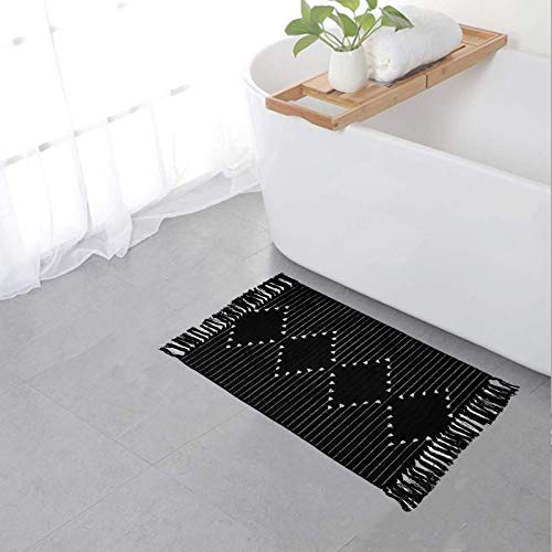 UKELER Small Tassel Bath Rug 2'x3', Cotton Boho Woven Accent Rug Small Washable Throw Rugs for Bathroom, Laundry Room, Bedroom, Kitchen Sink, Doorway