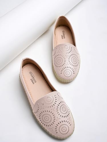 Image of Shoetopia Women Pull On Loafers