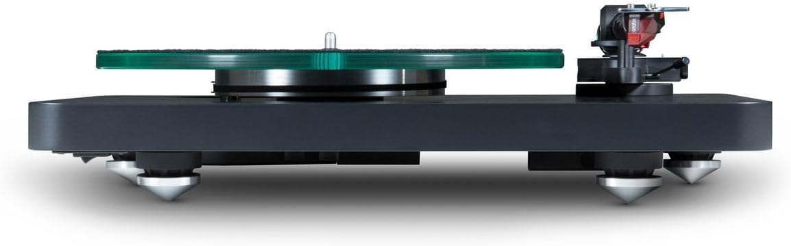 ด้านข้าง view of NAD C 588 Turntable showing platter and tonearm