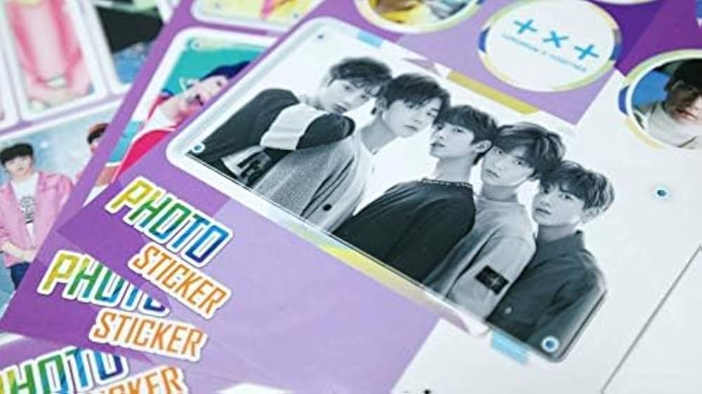 T×T　3rd　フォトアルバム Amazon.com: TXT - The Name Chapter: FREEFALL 3th Album
