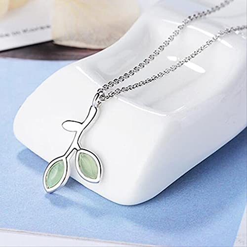 Collier de tour de cou à feuilles d'arbre au design ciselé haut de gamme