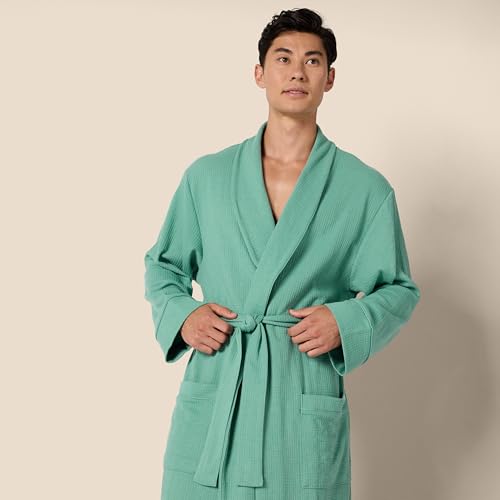 Image of Amazon Essentials Men's Lightweight Cotton Waffle Bathrobe (Available in Big & Tall)