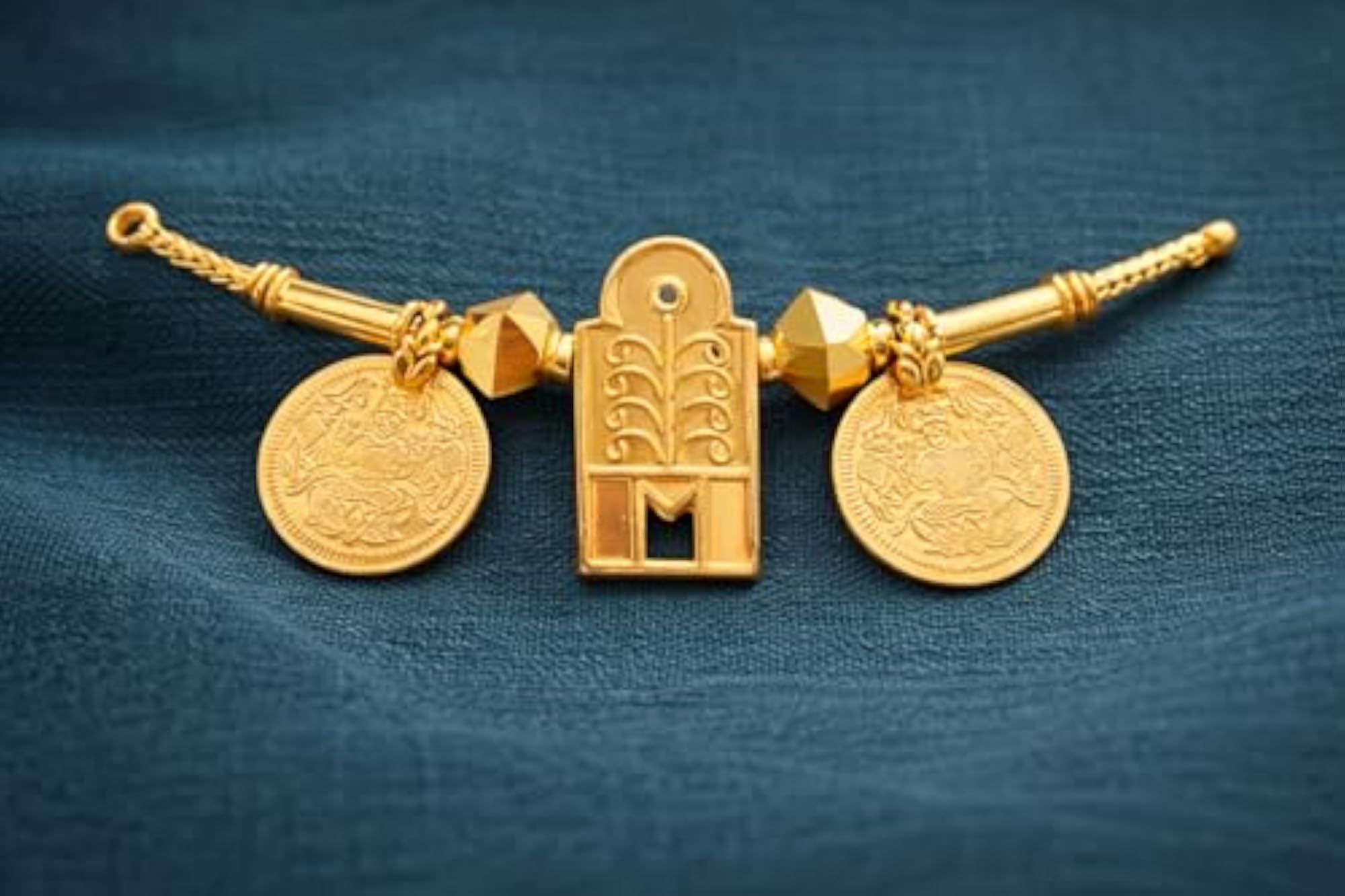 Women's Traditional Thali Mangalsutra with Bottu Design