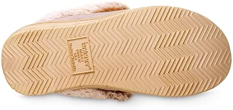 isotoner Women's Recycled Microsuede Rae Moccasin, Woodberry, 6.5-7 | Image 4